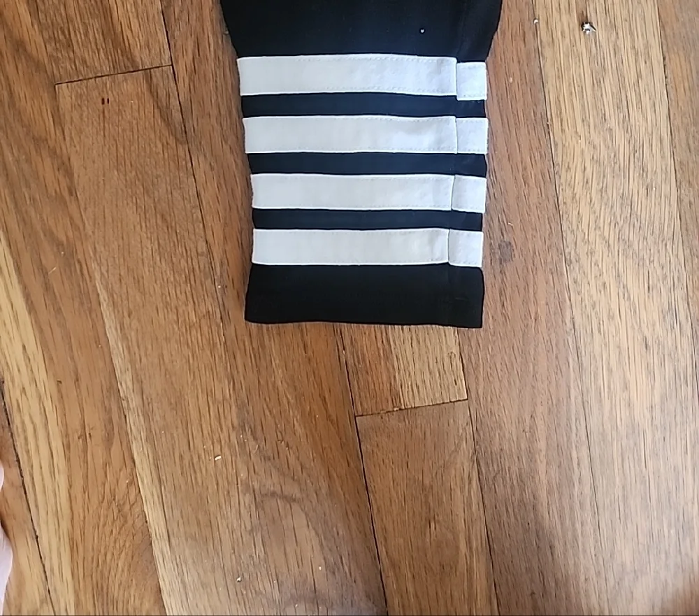 Torrid Black Cotton And Spandex Leggings with White Stripes Size 1 - Picture 4 of 14